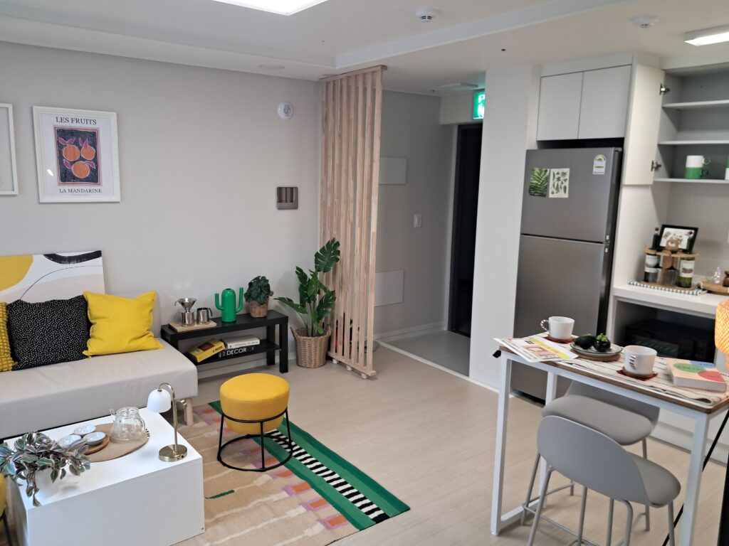 KakaoTalk_20251123_234837927_06